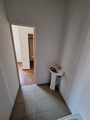 Продам однокомнатную (1-комн.) квартиру, Юбилейная ул, 15, Малиновка п