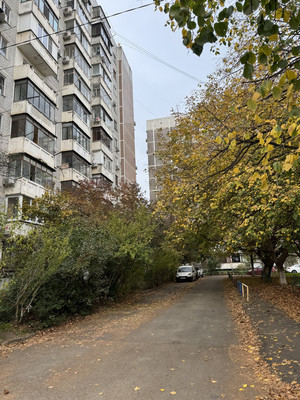 Продам двухкомнатную (2-комн.) квартиру, им. 40-летия Победы ул, 37/3, Краснодар г