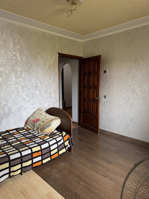 Продам двухкомнатную (2-комн.) квартиру, им. 40-летия Победы ул, 37/3, Краснодар г