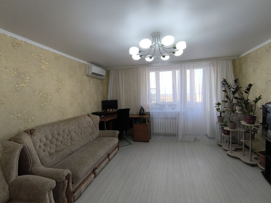 Продам многокомнатную квартиру, Грэсовская ул, 2, Грэсовский пгт