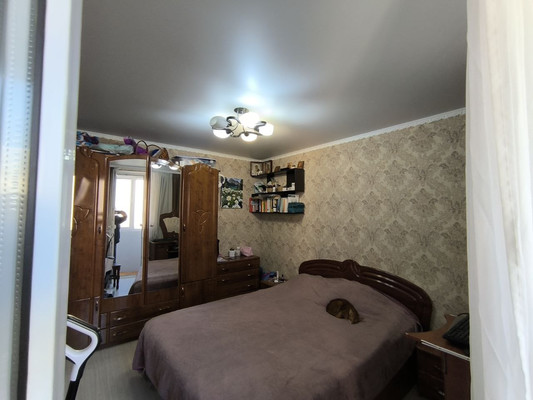 Продам многокомнатную квартиру, Грэсовская ул, 2, Грэсовский пгт