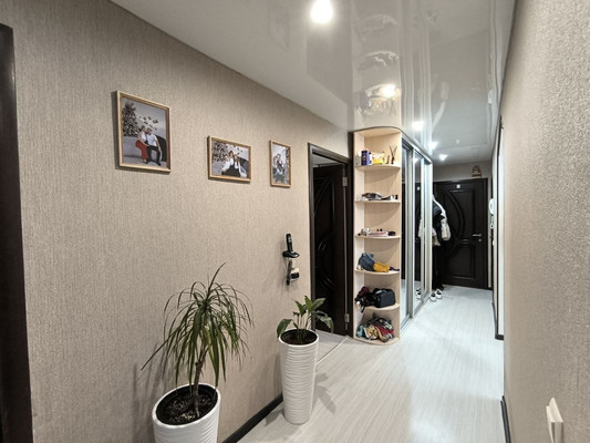 Продам многокомнатную квартиру, Грэсовская ул, 2, Грэсовский пгт