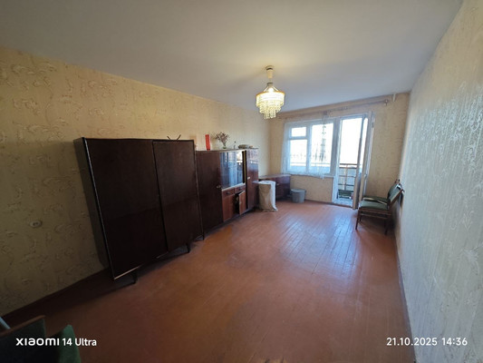 Продам двухкомнатную (2-комн.) квартиру, Полярный Круг ул, 2, Мурманск г