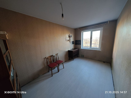 Продам двухкомнатную (2-комн.) квартиру, Полярный Круг ул, 2, Мурманск г