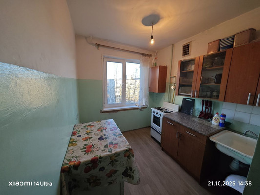 Продам двухкомнатную (2-комн.) квартиру, Полярный Круг ул, 2, Мурманск г