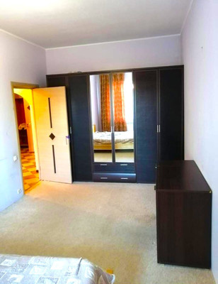 Продам двухкомнатную (2-комн.) квартиру, Вологодская ул, 22, Краснодар г