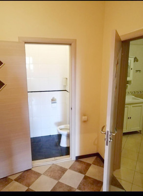 Продам двухкомнатную (2-комн.) квартиру, Вологодская ул, 22, Краснодар г