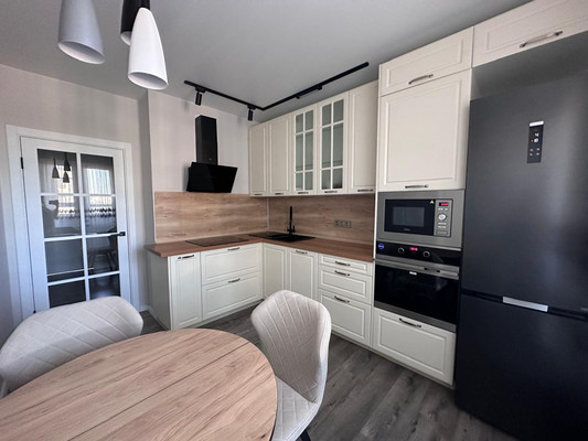 Продам двухкомнатную (2-комн.) квартиру, Береговая ул, 3к15, Новая Адыгея аул