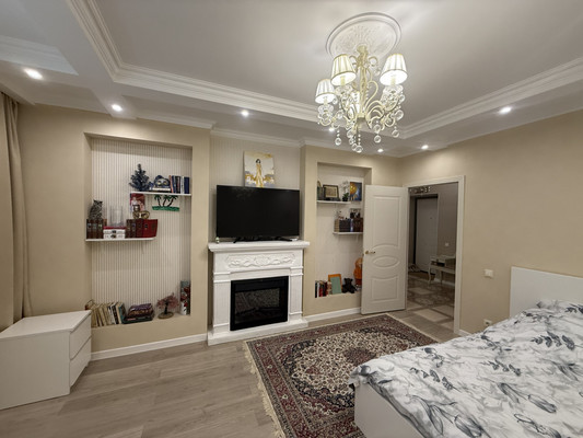 Продам однокомнатную (1-комн.) квартиру, Салиха Батыева ул, 21, Казань г