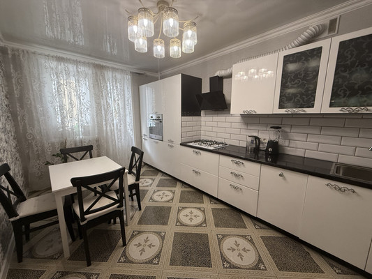 Продам однокомнатную (1-комн.) квартиру, Салиха Батыева ул, 21, Казань г