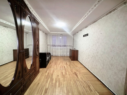 Продам трехкомнатную (3-комн.) квартиру, Советская ул, 247, Нарткала г