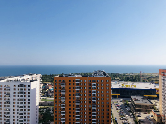 Продам двухкомнатную (2-комн.) квартиру, Мурата Ахеджака ул, 3, Новороссийск г