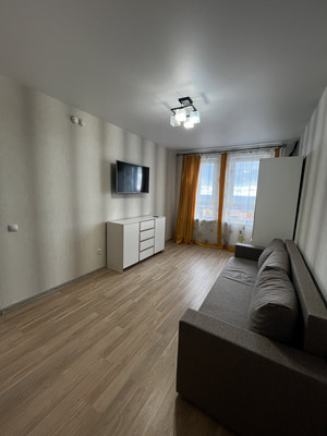 Продам двухкомнатную (2-комн.) квартиру, Мурата Ахеджака ул, 3, Новороссийск г