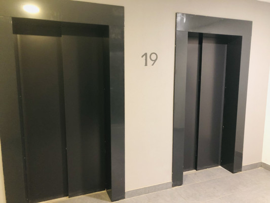 Продам двухкомнатную (2-комн.) квартиру, Мурата Ахеджака ул, 3, Новороссийск г