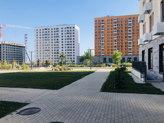 Продам двухкомнатную (2-комн.) квартиру, Мурата Ахеджака ул, 3, Новороссийск г