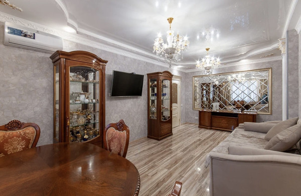 Продам трехкомнатную (3-комн.) квартиру, Татьянин Парк ул, 16к3, Московский п