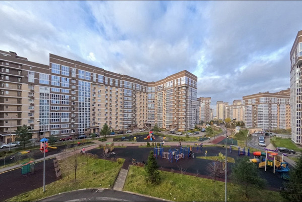 Продам трехкомнатную (3-комн.) квартиру, Татьянин Парк ул, 16к3, Московский п