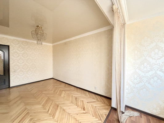 Продам двухкомнатную (2-комн.) квартиру, Нахушева ул, 89, Нальчик г