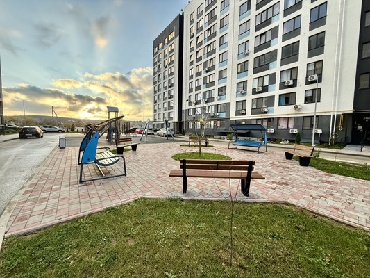 Продам двухкомнатную (2-комн.) квартиру, Щедрая ул, 4, Мирное с