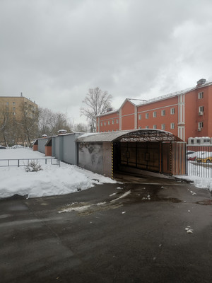 Сдам машиноместо 13,3 м2, Короленко ул, Москва г