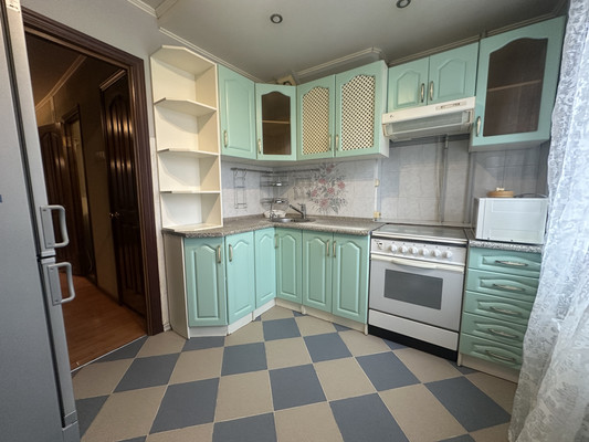 Продам трехкомнатную (3-комн.) квартиру, Подъячева ул, 1, Яхрома г