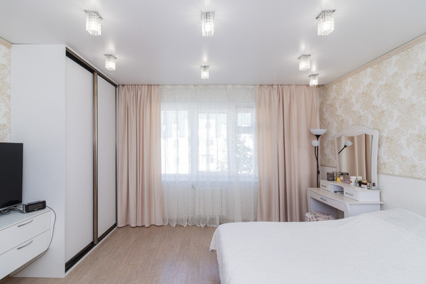 Продам трехкомнатную (3-комн.) квартиру, Ямская ул, 1/1, Ханты-Мансийск г