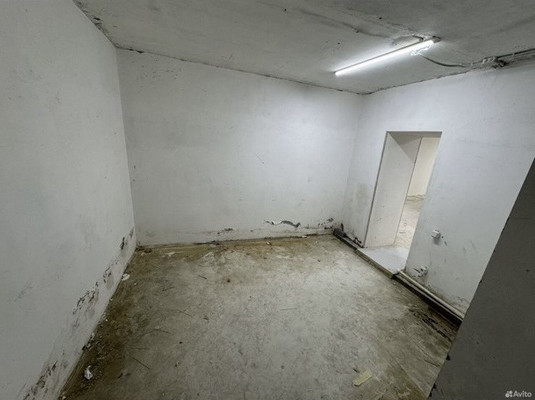 Продам коммерческое помещение 83 м2, Гагарина ул, 126, Ханты-Мансийск г