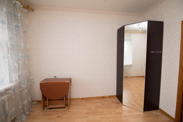 Продам многокомнатную квартиру, Комсомольская ул, 28, Ханты-Мансийск г