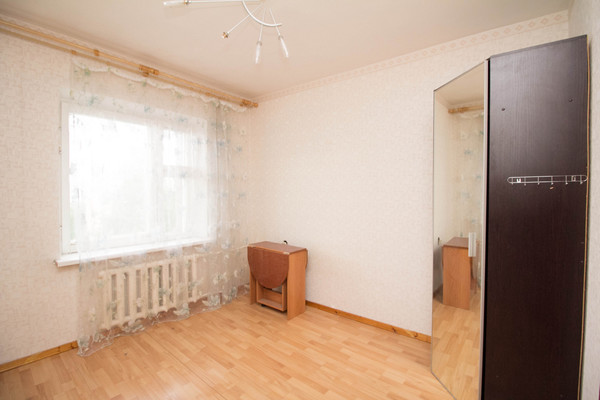 Продам многокомнатную квартиру, Комсомольская ул, 28, Ханты-Мансийск г