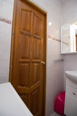 Продам многокомнатную квартиру, Комсомольская ул, 28, Ханты-Мансийск г