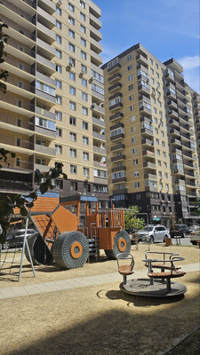 Сдам двухкомнатную (2-комн.) квартиру, им. Героя Ростовского ул, 8к6, Краснодар г