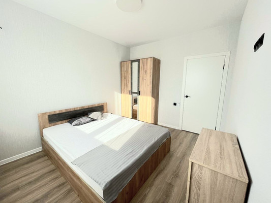 Сдам двухкомнатную (2-комн.) квартиру, им. Героя Ростовского ул, 8к6, Краснодар г