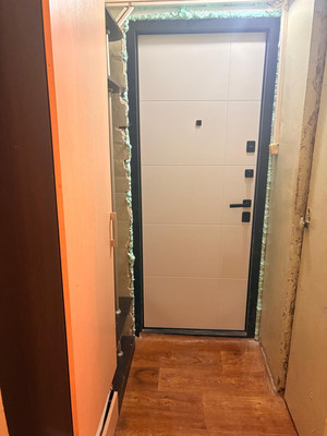 Продам однокомнатную (1-комн.) квартиру, Нехинская ул, 22к1, Великий Новгород г