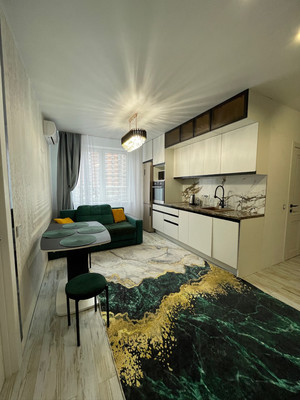 Сдам двухкомнатную (2-комн.) квартиру, Западный Обход ул, 39/2к7, Краснодар г