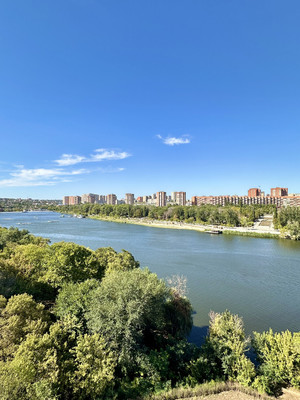 Продам двухкомнатную (2-комн.) квартиру, Космонавтов пр-кт, 1В, Ростов-на-Дону г