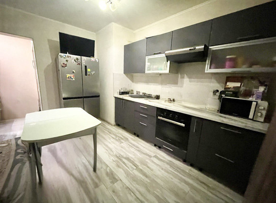 Продам трехкомнатную (3-комн.) квартиру, Юлиуса Фучика ул, 2, Казань г