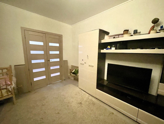 Продам трехкомнатную (3-комн.) квартиру, Юлиуса Фучика ул, 2, Казань г