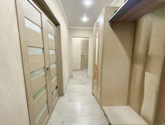 Продам трехкомнатную (3-комн.) квартиру, Юлиуса Фучика ул, 2, Казань г