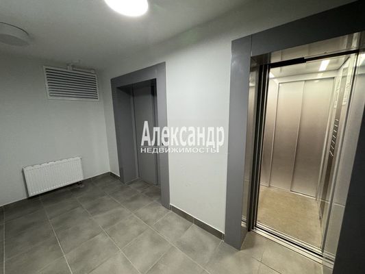 Продам однокомнатную (1-комн.) квартиру, Шоссе в Лаврики ул, 53к2, Мурино п