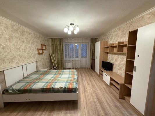 Продам однокомнатную (1-комн.) квартиру, Ленинградский проезд, 3, Подольск г