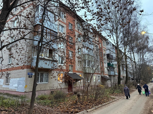 Продам однокомнатную (1-комн.) квартиру, Ленинградский проезд, 3, Подольск г