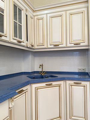 Продам трехкомнатную (3-комн.) квартиру, Тарчокова ул, 25кб, Нальчик г