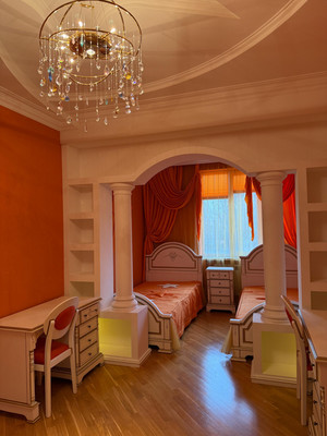 Продам трехкомнатную (3-комн.) квартиру, Тарчокова ул, 25кб, Нальчик г