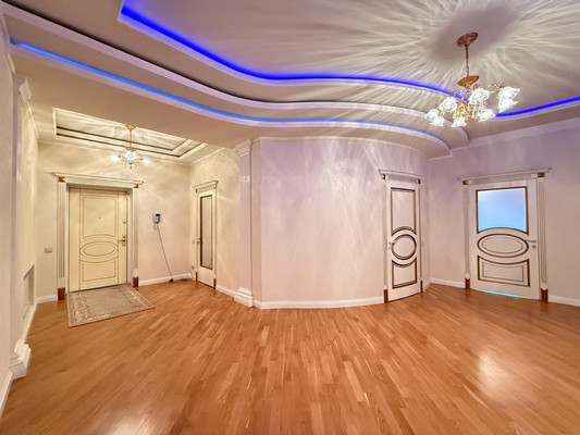 Продам трехкомнатную (3-комн.) квартиру, Тарчокова ул, 25кб, Нальчик г