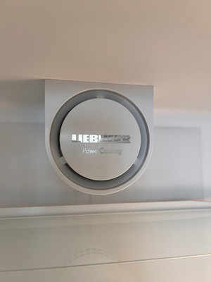 Продам трехкомнатную (3-комн.) квартиру, Петровский б-р, 21, Москва г