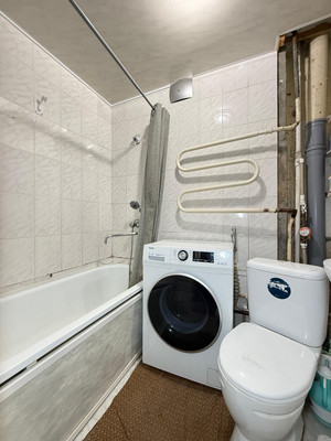 Продам трехкомнатную (3-комн.) квартиру, имени Гагарина Юрия Алексеевича ул, 1, Баксан г