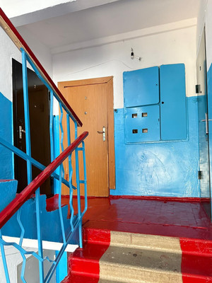 Продам трехкомнатную (3-комн.) квартиру, имени Гагарина Юрия Алексеевича ул, 1, Баксан г