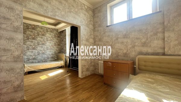 Продам трехкомнатную (3-комн.) квартиру, Богатырский пр-кт, 55к1, Санкт-Петербург г