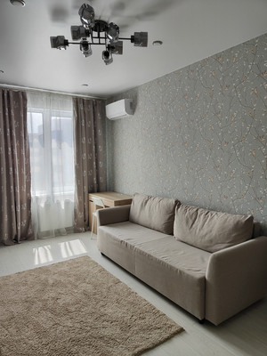 Продам однокомнатную (1-комн.) квартиру, Астраханская ул, 71ак1, Анапа г