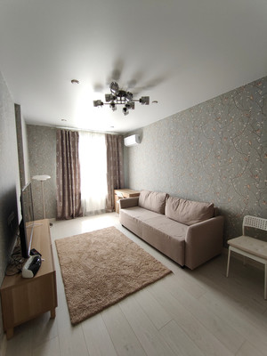 Продам однокомнатную (1-комн.) квартиру, Астраханская ул, 71ак1, Анапа г